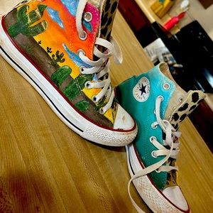 Custom painted converse